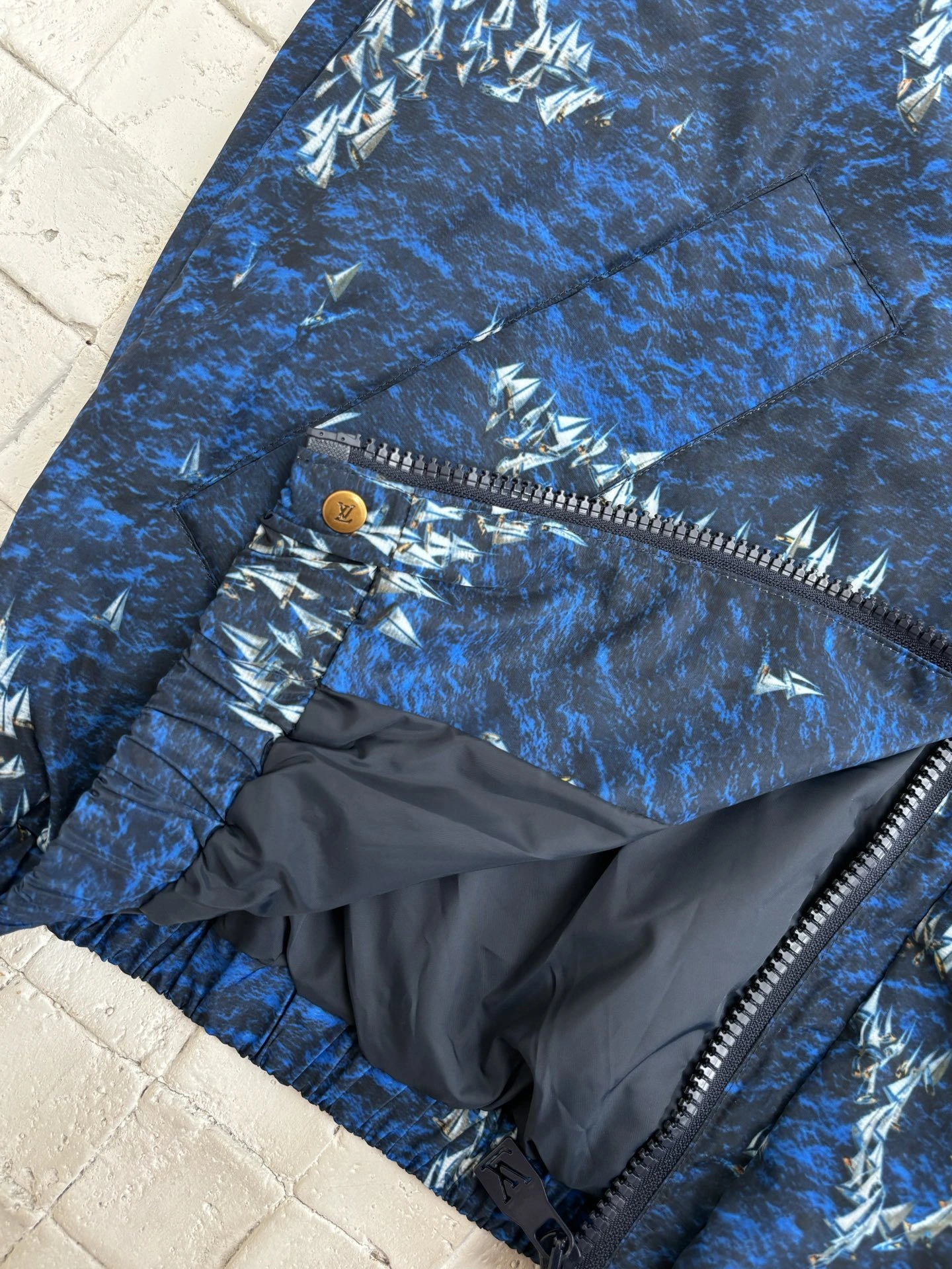 wg.luxury- 8V oversize item:E-F363F1133